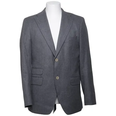 Blazer (Gray) from Turo