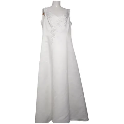 Robe de mariée (Blanc) de Nixa