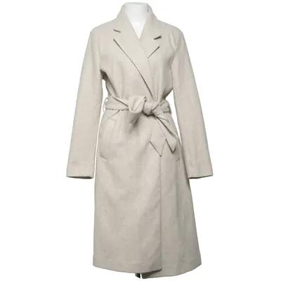 Manteau (Beige) de Reserved Polyester