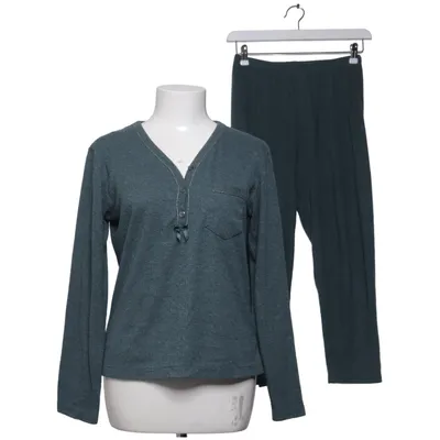 Pajamas (Green) from La Luna