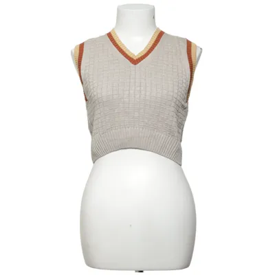 Slipover (Contrast V-Neck Cropped Vest) från Stefanie Giesinger x Nu-In Viskos