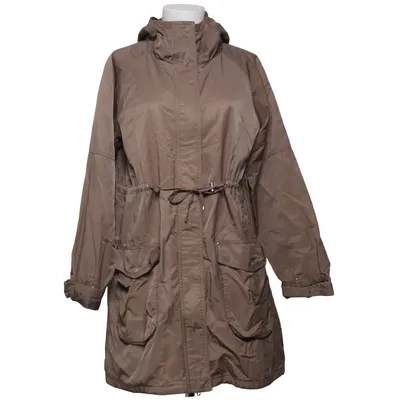 Parkas (Beige) från Newhouse