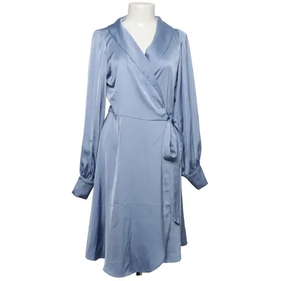 Slå-om-kjole (Vienna Ravenna L/S Short Wrap Dress) fra VILA Polyester