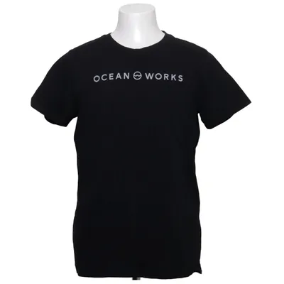 T-shirt (Svart) från Ocean Works Bomull