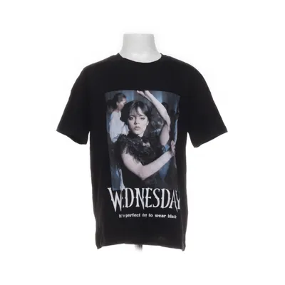 T-shirt (Svart) från Wednesday Bomull