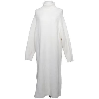 Robe à col roulé (Blanc) de M-KAE Acrylique, Cachemire, Polyamide, Polyester