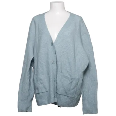 Cardigan (Bleu) de Essentials Polyester recyclé, Laine