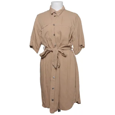 Skjortklänning (Beige) från YAS Lyocell, Viskos