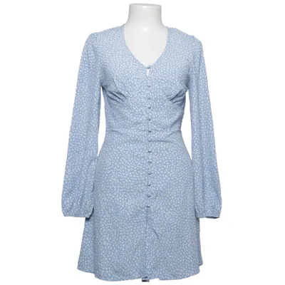 Robe (Bleu, Blanc) de Nelly x Glamorous