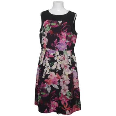 Jurk (Zwart, Roze, Lila, Meerkleurig) van Wallis Elastaan, Polyester, Viscose