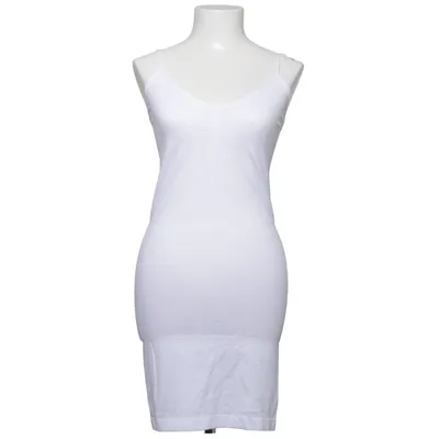 Underklänning (NINNA-SLIP-DRESS) från Liberte Elastan, Polyamid