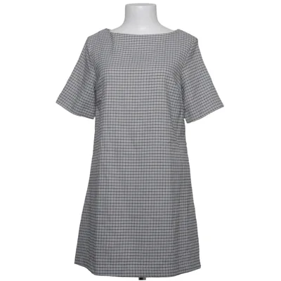 Kleid (Schwarz, Weiß, Grau) von Avenue Elasthan, Polyester, Viskose