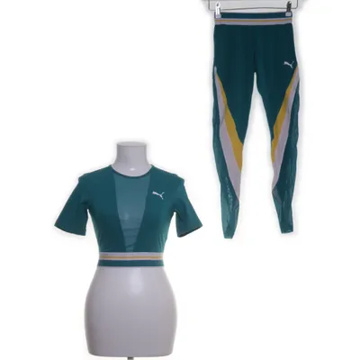 Sports kit (Green) from Puma