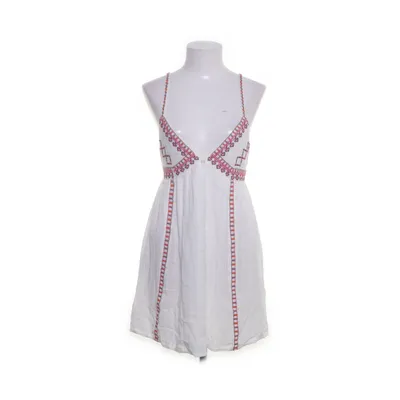 Jurk (Wit, Meerkleurig) van Pull & Bear Katoen, Viscose