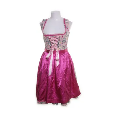 Dirndl (002558-008-018) från Deiters Polyester