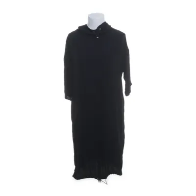 Dress (Black) from Thurley