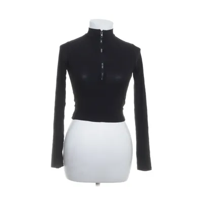 Crop top (Black) from Fashion Nova