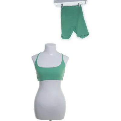 Sportswear set (Green) from Exercere