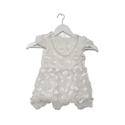 Flower girl dress (White) from Cai Er Beibei