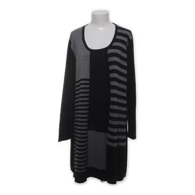 Klänning (Svart, Grå) från Jackie