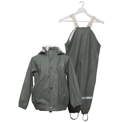 Rainwear (Green) from Kuling Polyester, Polyurethane