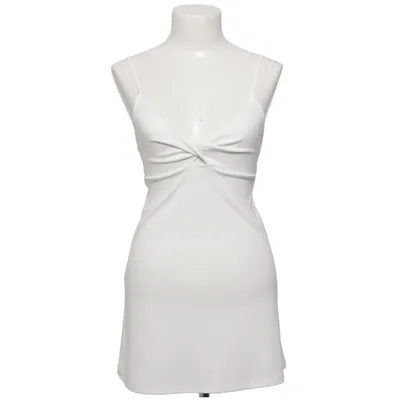 Kjole (Hvid) fra Pull & Bear