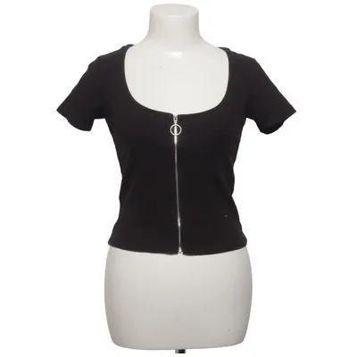 Crop top (Black) from Bik Bok