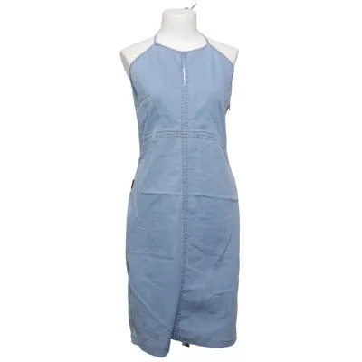 Robe en jean (Bleu) de Roberto