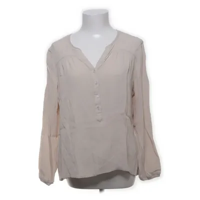 Blus (Myrna blus) från Rosebud Viskos