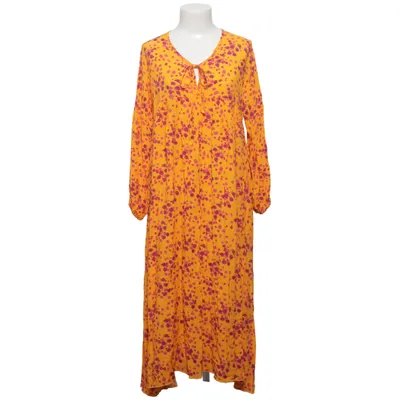 Robe (Linda-V) de Chantal. B Viscose