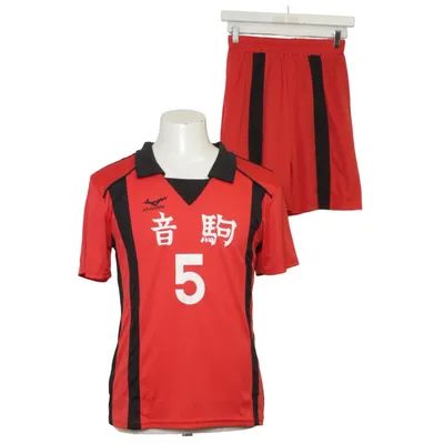 Maskeradkläder (Röd, Svart) från Haikyuu