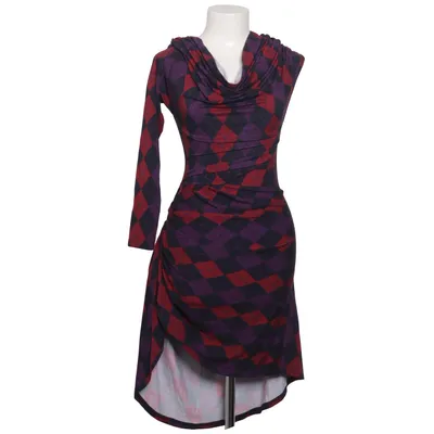 Klänning (Lila, Röd, Svart) från Sinead Goney