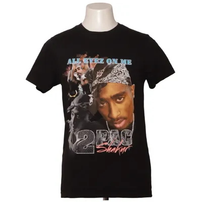 T-shirt (Svart, Flerfärgad) från Mister Tee Bomull