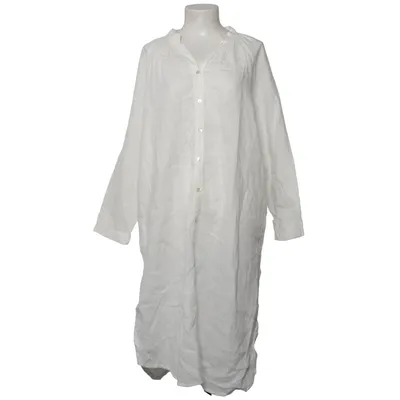 Shirt dress (White) from Emma och Malena