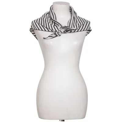 Sjal (Vit, Svart) från Cordera