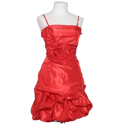 Cocktailklänning (Röd) från VILA