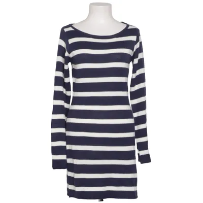 Klänning (Short Knit Dress) från Nelly Akryl