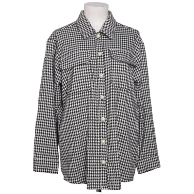 Buttondown-skjorta (Svart, Vit) från Veronica Virta Elastan, Polyester, Viskos