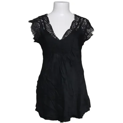 Top (Black)