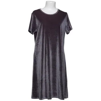 Dress (Purple)