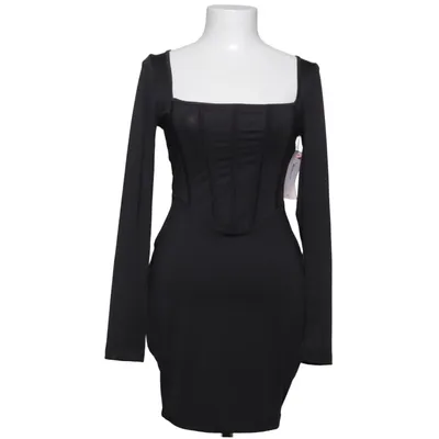 Kjole (Corset Seam Lacing Dress) fra Nelly Elastan, Polyester
