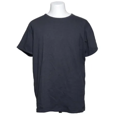 T-shirt (Grå) från Newbody Bomull, Polyester