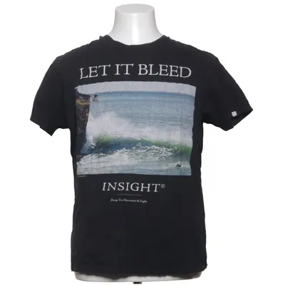 T-shirt (Svart, Flerfärgad) från Insight Bomull