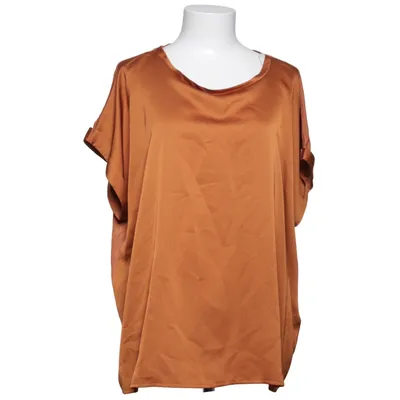 Topp (Brun) från Evoked Vila Återvunnen polyester, Viskos