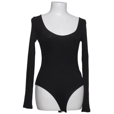 Body (Sort) fra Stradivarius Basics