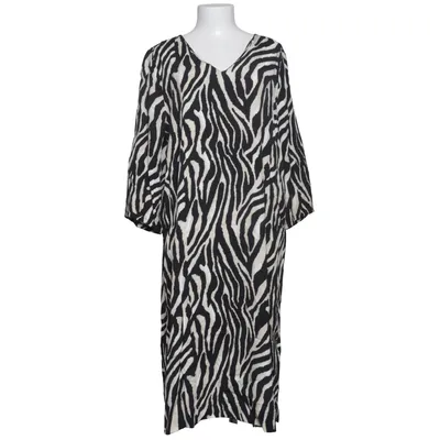 Klänning (Svart, Vit) från Saint Tropez Polyester, Viskos