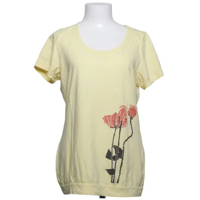 T-shirt (Yellow, Red, Black) from Fashion Wear Cotton