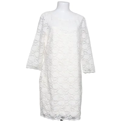 Klänning (Lace Dress) från Pernilla Wahlgren Nylon, Viskos