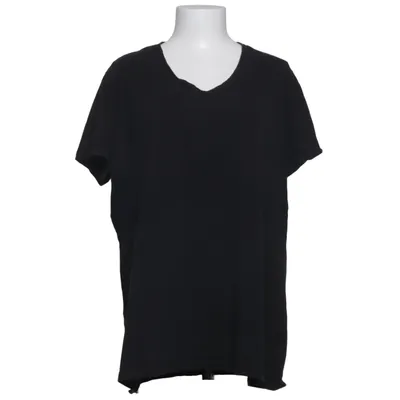 T-shirt (Svart) från RED by EMP