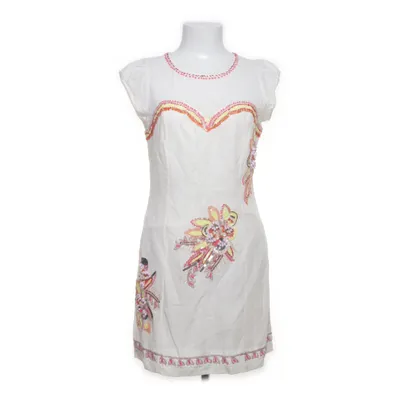 Klänning (Vit, Flerfärgad) från French Connection